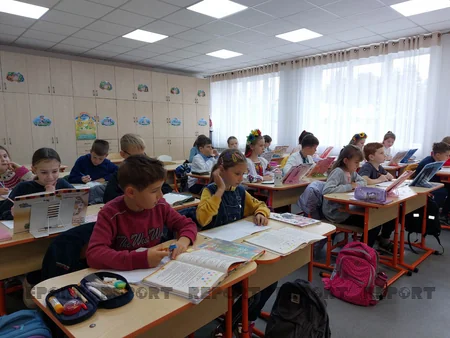 İrpenin meri: Azərbaycan məktəbimizi təmir etməklə şəhərimizə böyük humanitar yardım göstərdi