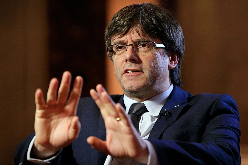 Belgian court releases Puigdemont and four ex-parlamentarians
