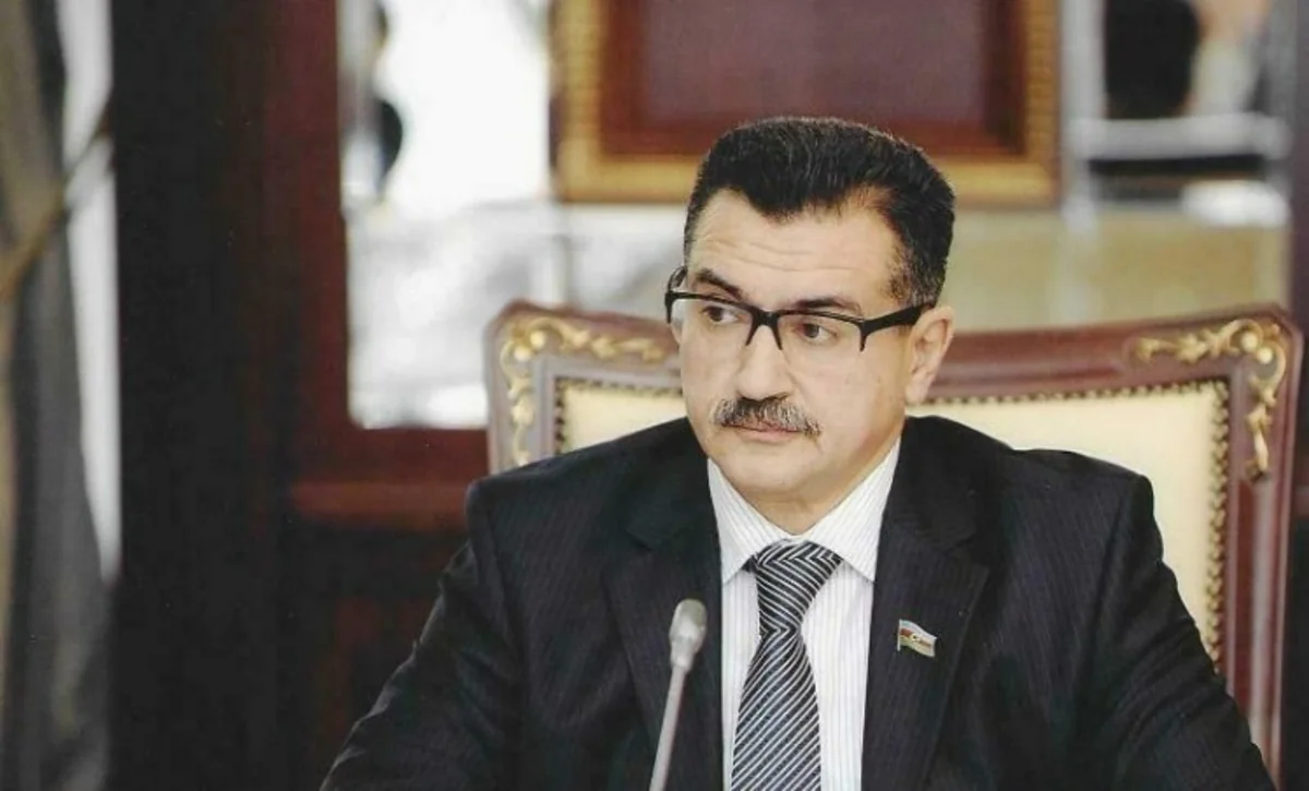 Deputat: Toylarda insanlara saxta içkilər təklif edilir