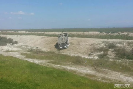 В Евлахе женщина-водитель попала в аварию, есть погибший и раненые - ОБНОВЛЕНО