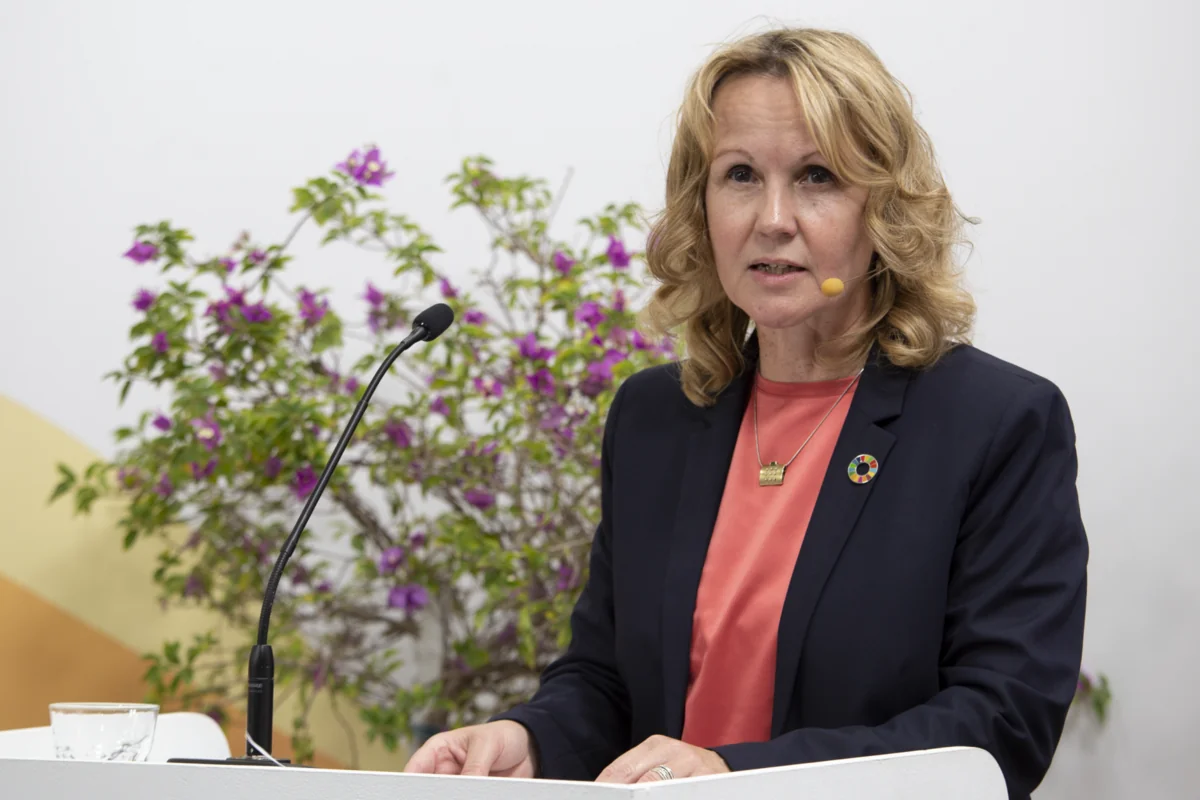 Almaniyalı nazir: Plastik istehsalı tez və əhəmiyyətli dərəcədə azaldılmalıdır