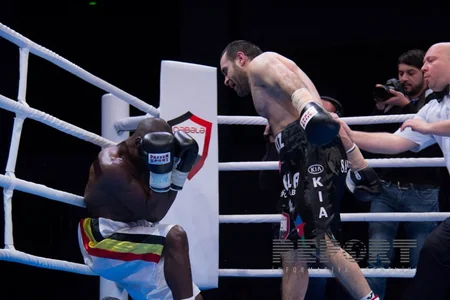 ​Azərbaycan boksçusu dünya çempionu olub - FOTO