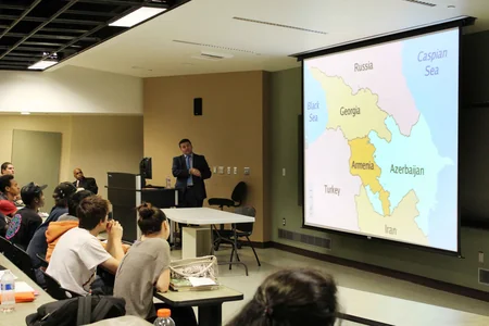 Kaliforniya Universitetində ​Azərbaycana dair geniş mühazirə keçirilib