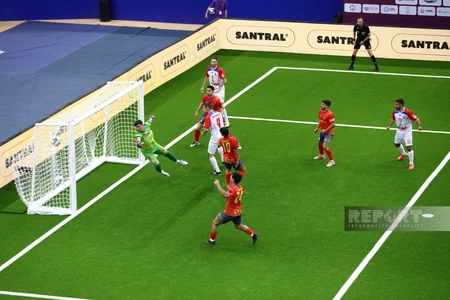 Bakıda minifutbol üzrə dünya çempionatında İspaniya Serbiyaya böyük hesabla uduzub
