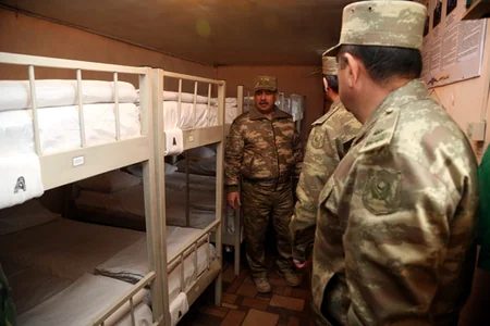 Zakir Hasanov delivers Azerbaijani President's tasks to frontline fighters