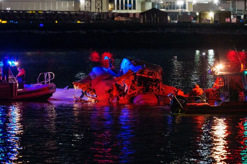 Свыше 10 фигуристов и тренеров считаются погибшими в авиакатастрофе близ Вашингтона