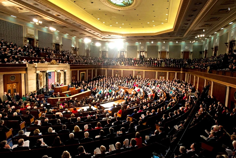 Nümayəndələr Palatasında Demokratlar Qrupunun yeni lideri seçilib