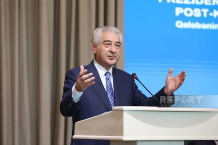 YAP-da Zəfər Gününə həsr olunmuş konfrans keçirilib