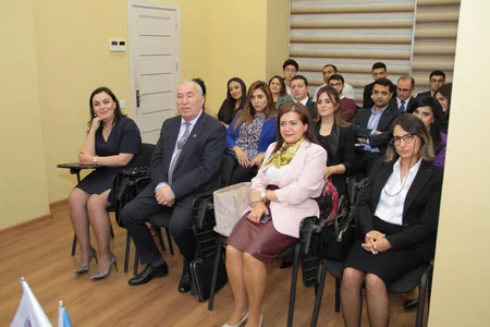 Avropa İHM-in hakimi ilə hüquq ictimaiyyəti arasında görüş keçirilib