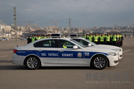 BŞBPİ-nin rəisi Mirqafar Seyidov yol polislərininin sıra baxışını keçirib - FOTO