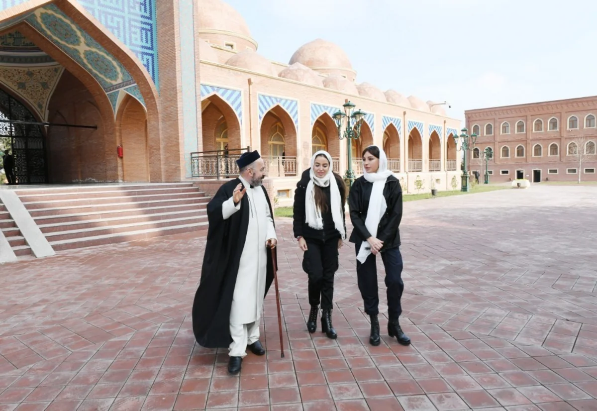 First Vice-President Mehriban Aliyeva visited Imamzade religious complex in Ganja
