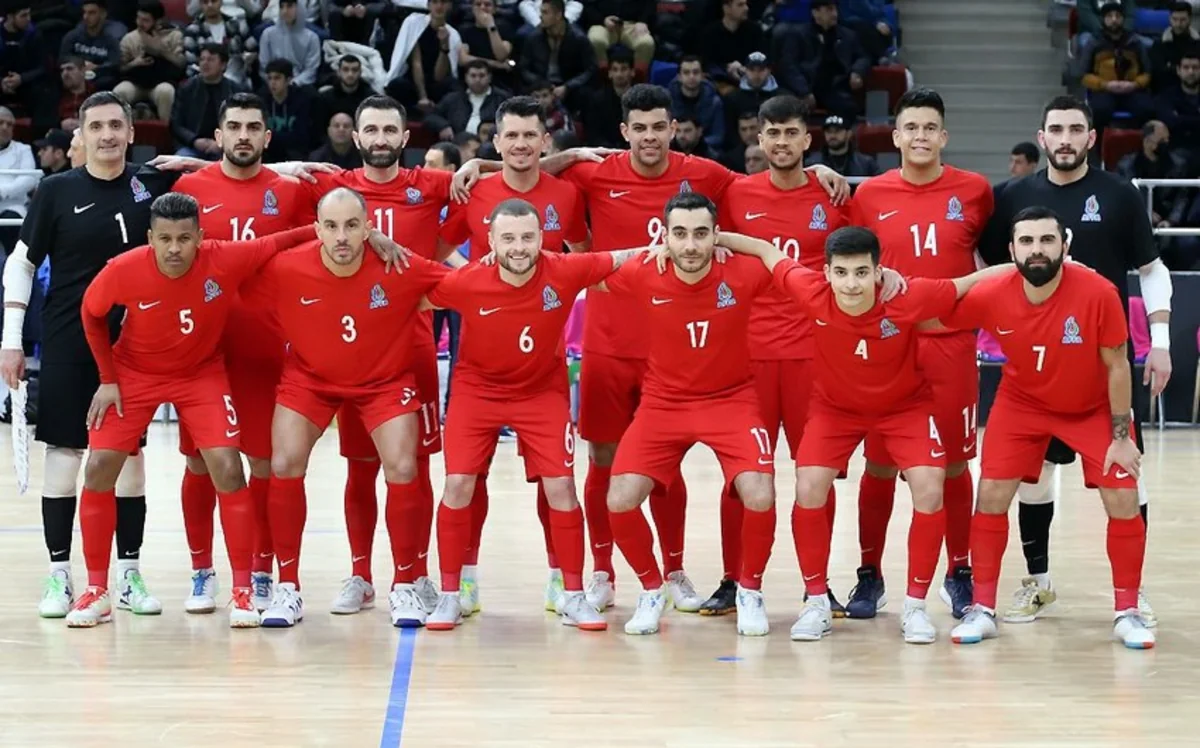 Azərbaycanın futzal yığması Polşaya böyük hesabla uduzaraq qrup liderliyini əldən verib