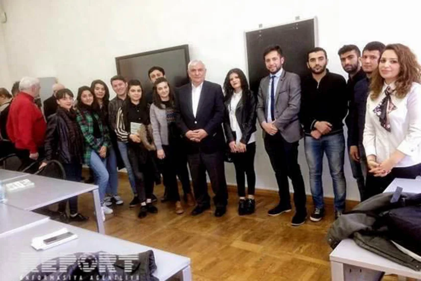 Tbilisidə akademik Kamal Abdullanın kitabının təqdimatı olub