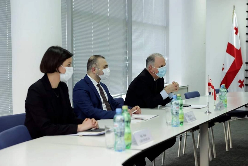 Azərbaycan Gürcüstanla hüquqi əməkdaşlığın səmərəliliyini artıracaq