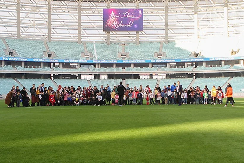Bakı Olimpiya Stadionunda daun sindromlu uşaqlara hədiyyələr verilib