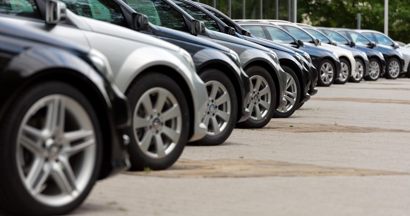 Georgia’s vehicle exports to Azerbaijan drop by 35%