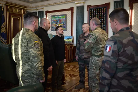 Zelenski Ukraynada Avropa kontingentinin yerləşdirilməsi ilə bağlı ilk təfərrüatları açıqlayıb