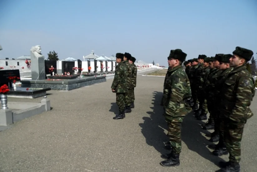 Silahlı Qüvvələrdə mart soyqırımı qurbanlarının xatirəsi anılıb