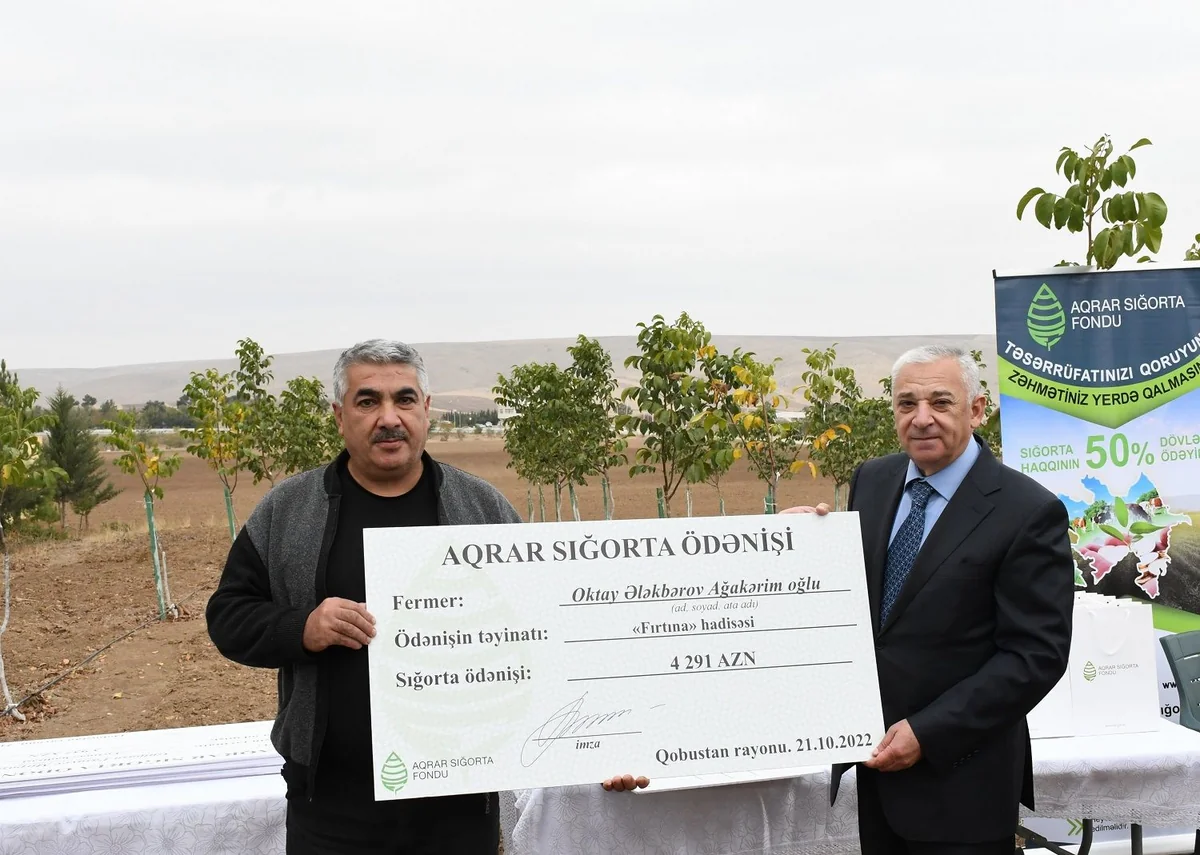 Qobustanda 12 fermerə 50 min manat sığorta ödənişi verilib