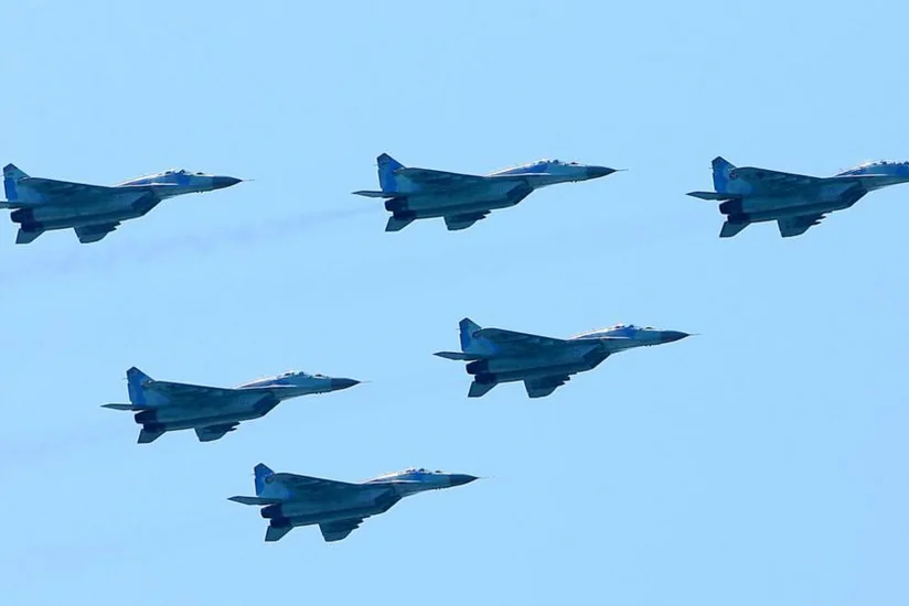 Azərbaycanın hərbi təyyarə və helikopterləri cəbhə bölgəsində uçuşlar həyata keçirir