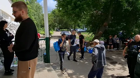 Mass evacuation from villages of Ukraine's Sumy region bordering Kursk - PHOTOS