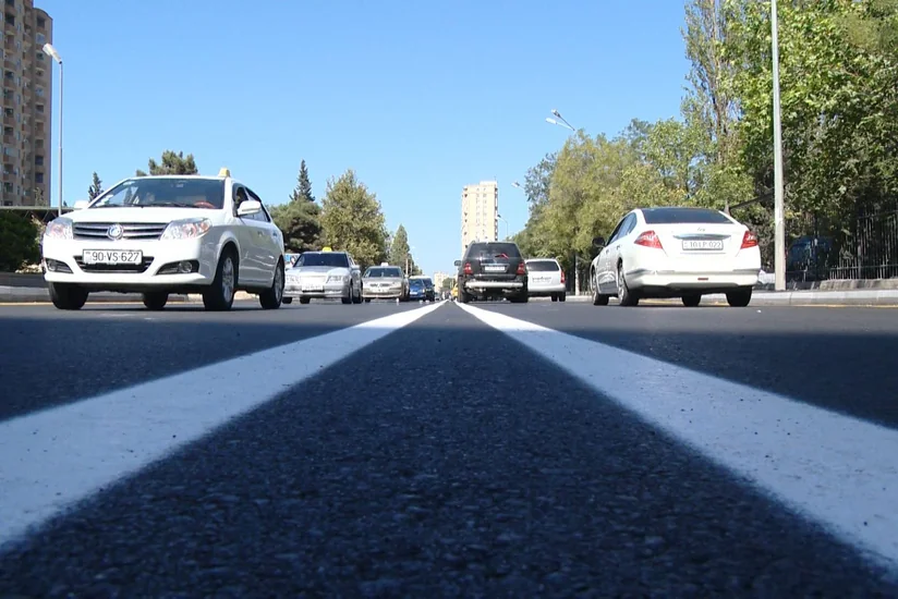 Bakıda əsas yollardan 258 ədəd yağış barmaqlıqları oğurlanıb