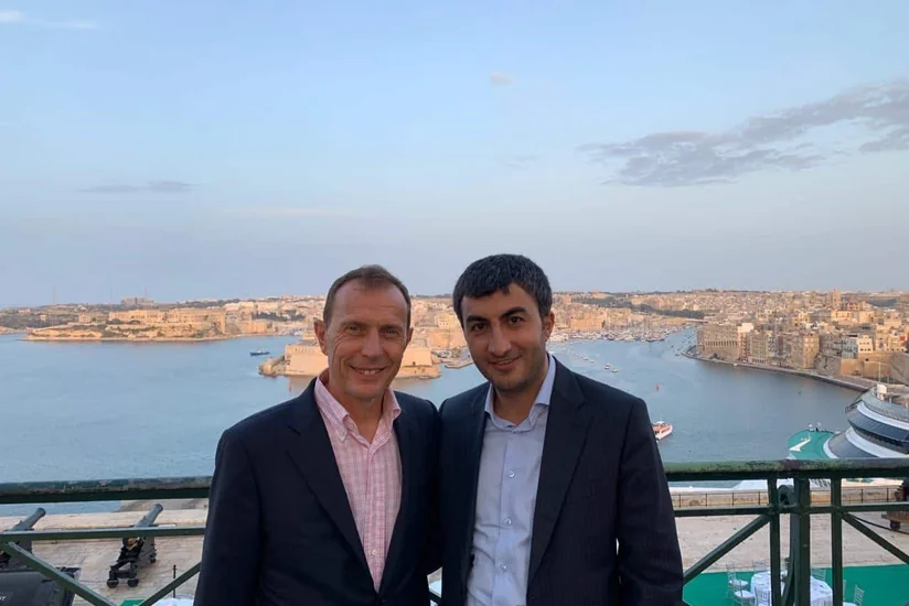 Qarabağ rəsmisi: Norveç hökuməti Moldeyə sərf edən qərar verdi