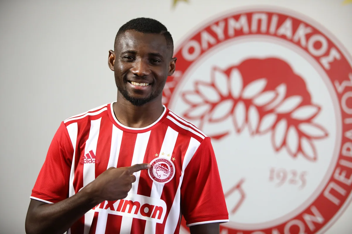 Neftçinin legioneri: Olimpiakos sevgi hekayəsidir