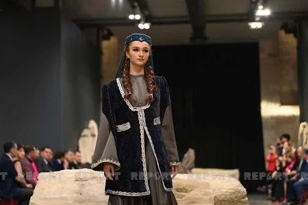 Azerbaijan's national costumes demonstrated at defile in Baku