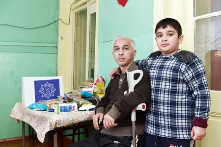 Heydər Əliyev Fondu ünvanlı sosial yardım alan ailələrə Novruz sovqatları paylayıb