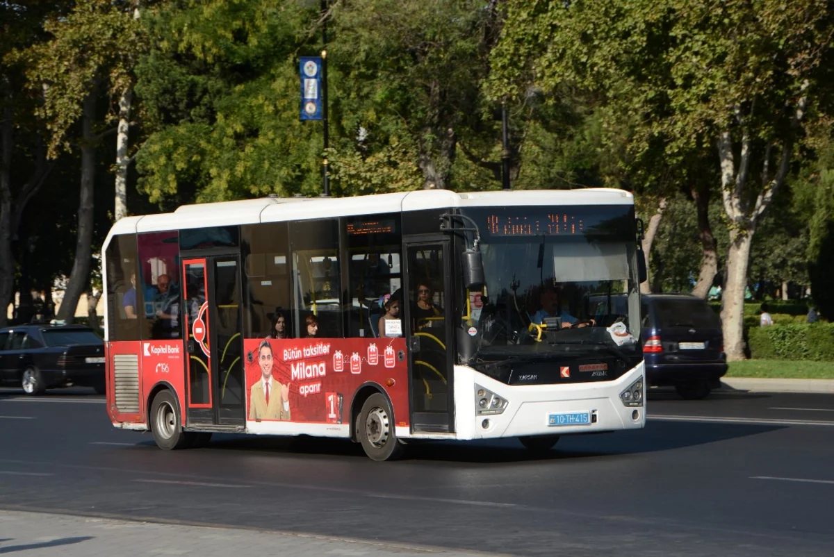Zığ yolunda avtobus yandı