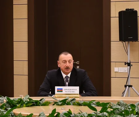 Prezident İlham Əliyev: Rusiya beynəlxalq məsələlərdə aparıcı rollardan birini oynayır - YENİLƏNİB