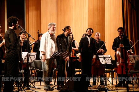 Tbilisidə azərbaycanlı dirijorun rəhbərliyi ilə konsert keçirilib