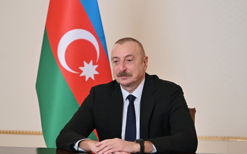 Prezident İlham Əliyev Heydər Əliyevin anadan olmasının 102-ci ildönümü ilə əlaqədar paylaşım edib