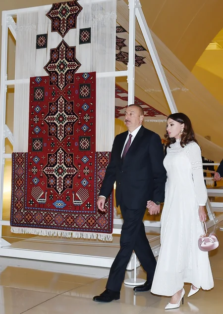 Dünya dini liderlərinin II Bakı Sammitinin iştirakçılarının şərəfinə ziyafət verilib - FOTO