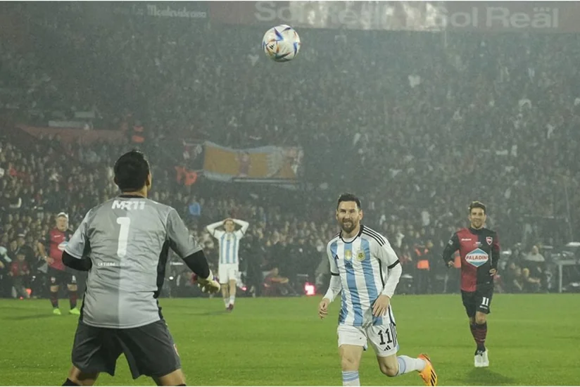Messi doğum günündə het-trik edib