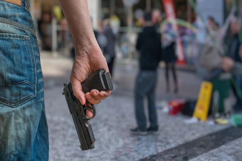 Перестрелка возле здания университета в Ереване