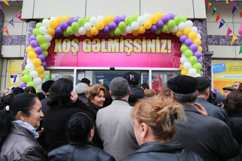 ​Nizami rayonunda Rahat marketlər şəbəkəsinin 26-cı filialının açılışı olub - FOTO