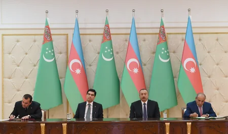 Azerbaijan and Turkmenistan sign documents