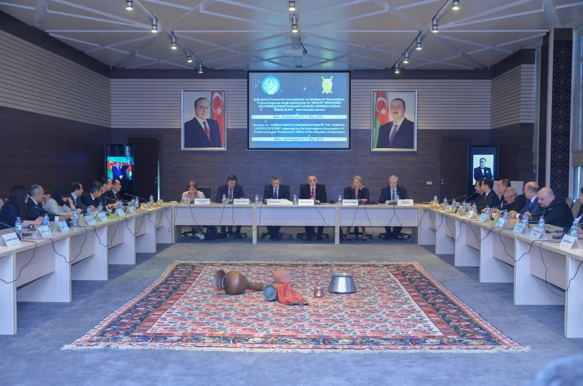 Bakıda ədalət mühakimə sistemində insan haqlarına dair beynəlxalq seminar başlayıb