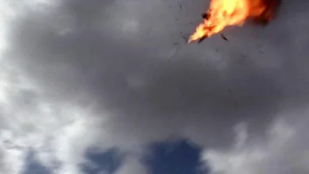 Yəməndə hərbi parada hücum olub: 6 hərbçi ölüb, 20-si yaralanıb - YENİLƏNİB