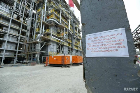 Названа дата завершения строительства новой установки на заводе SOCAR
