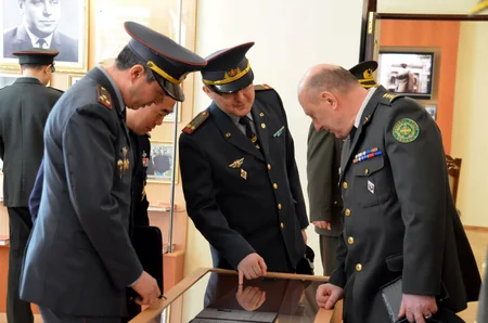 Xarici ölkələrin hərbi attaşeləri Heydər Əliyev adına Azərbaycan Ali Hərbi Məktəbində olublar