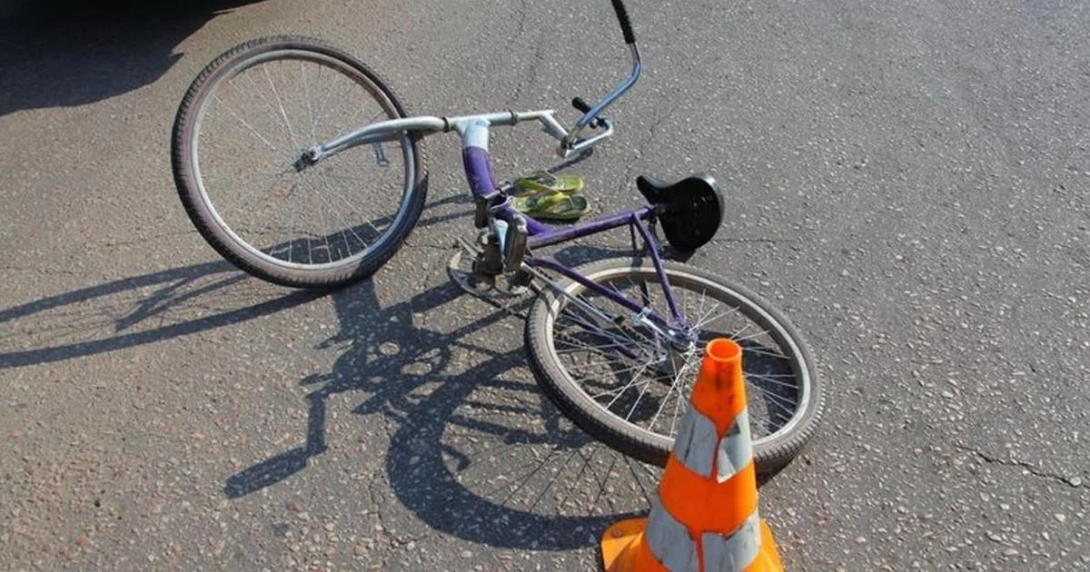 Bakıda velosiped sürən 10 yaşlı uşağı avtomobil vurub