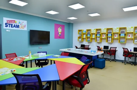 Prezident İlham Əliyev Xırdalan şəhər 11 nömrəli tam orta məktəbin yeni binasının açılışında iştirak edib - YENİLƏNİB