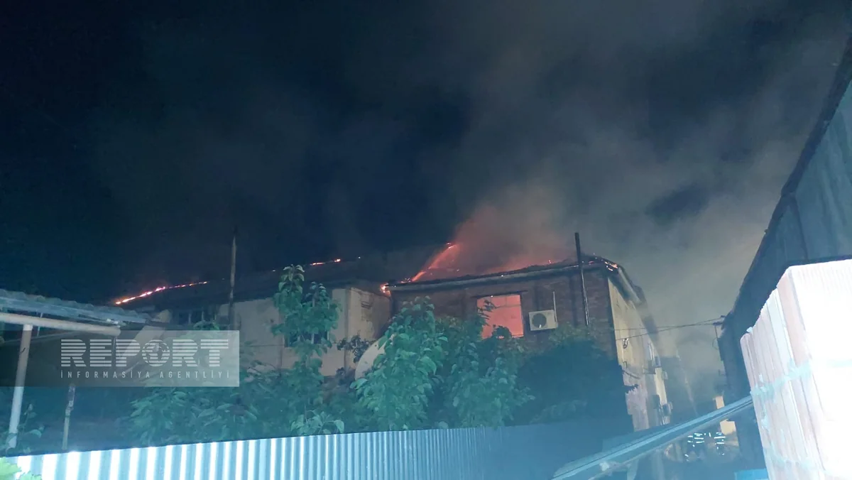 Şirvanda yaşayış binasında yanğın söndürülüb - YENİLƏNİB