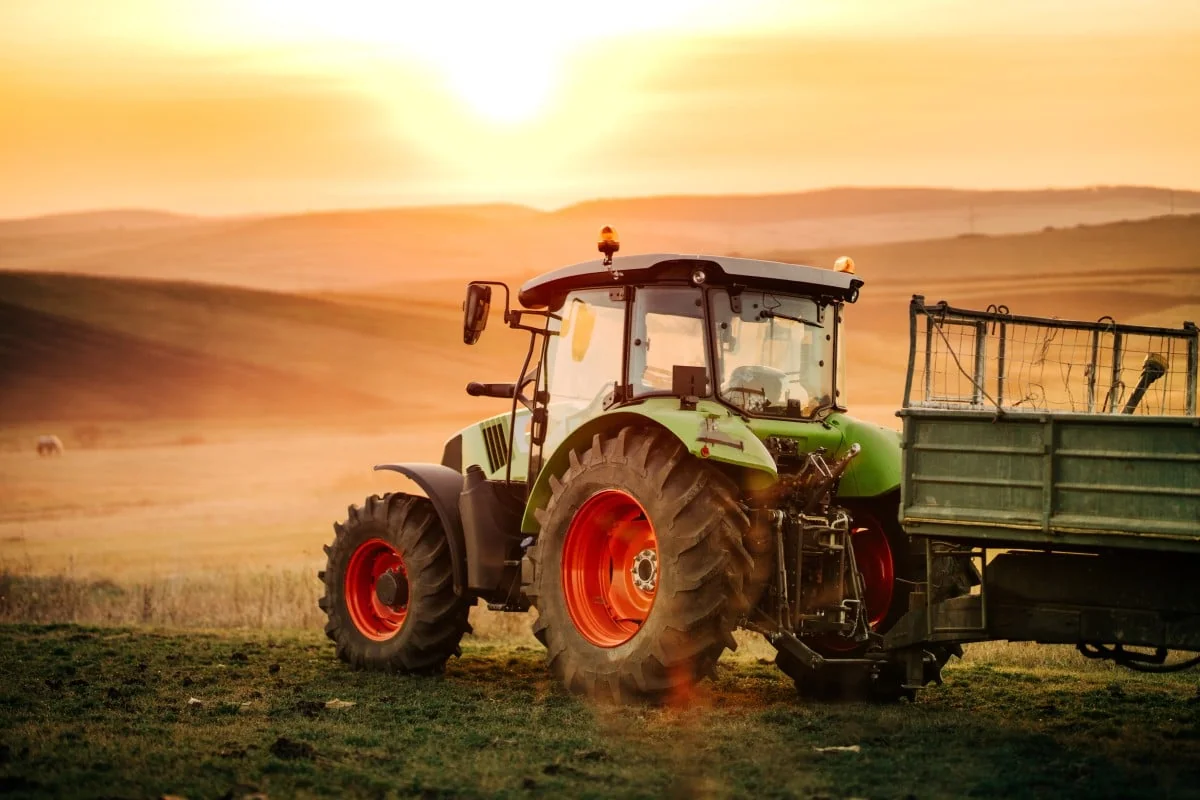Azerbaijan more than doubles tractor purchase from Sweden
