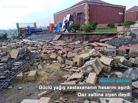 Gəncədə xəstəxananın hasarı uçdu, qaz xətti yararsız hala düşdü