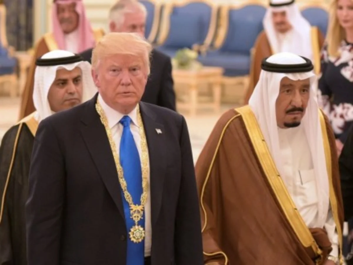 Трамп поговорил с королем Саудовской Аравии о борьбе с терроризмом