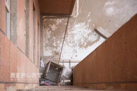 Bakıda yeni binalarda yığılan ev pulu problemi - ARAŞDIRMA